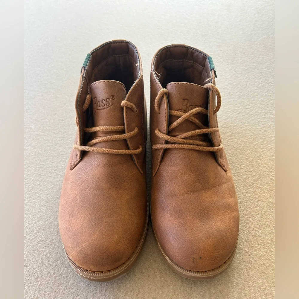 G.H. Bass & Co Boys Boots Leather Size 2, gently worn, great condition​ - Picture 2 of 6